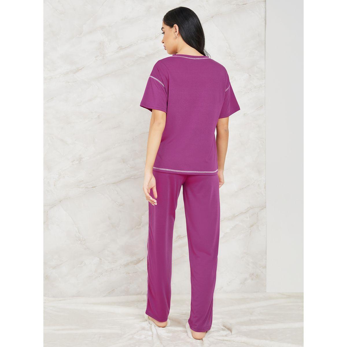 Styli Unwind Slogan Contrast Stitch T-Shirt & Pyjama Set-women-clothing-nightwear-pyjamas-longsets-image-4