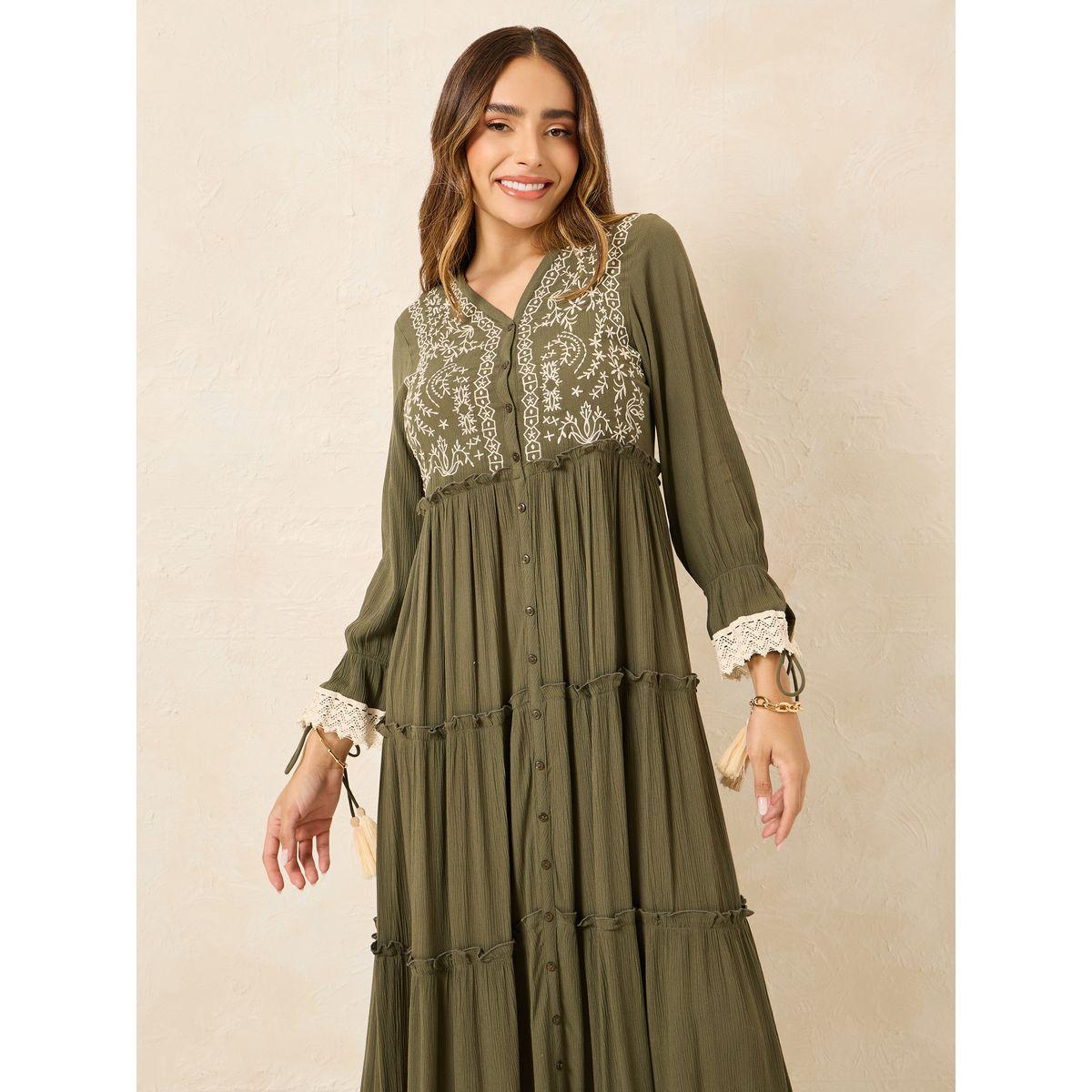 فستان ميدي بكسرات مع تفاصيل كشكش-women-clothing-dresses-image-2