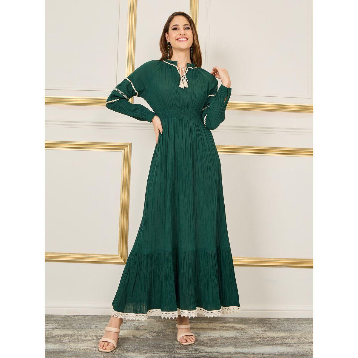 فستان طويل بتفاصيل مُطرّزة واكمام طويلة-women-clothing-dresses-image-1