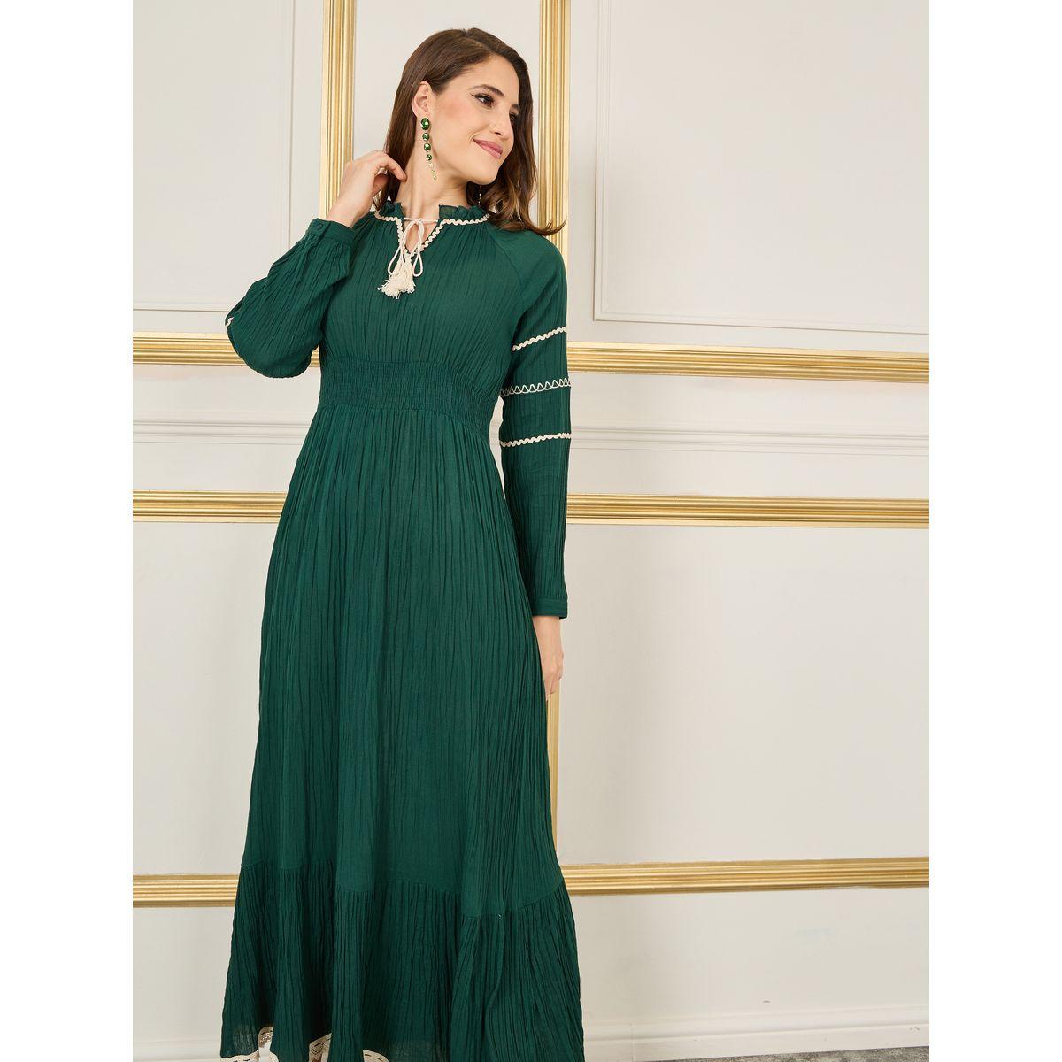 فستان طويل بتفاصيل مُطرّزة واكمام طويلة-women-clothing-dresses-image-2