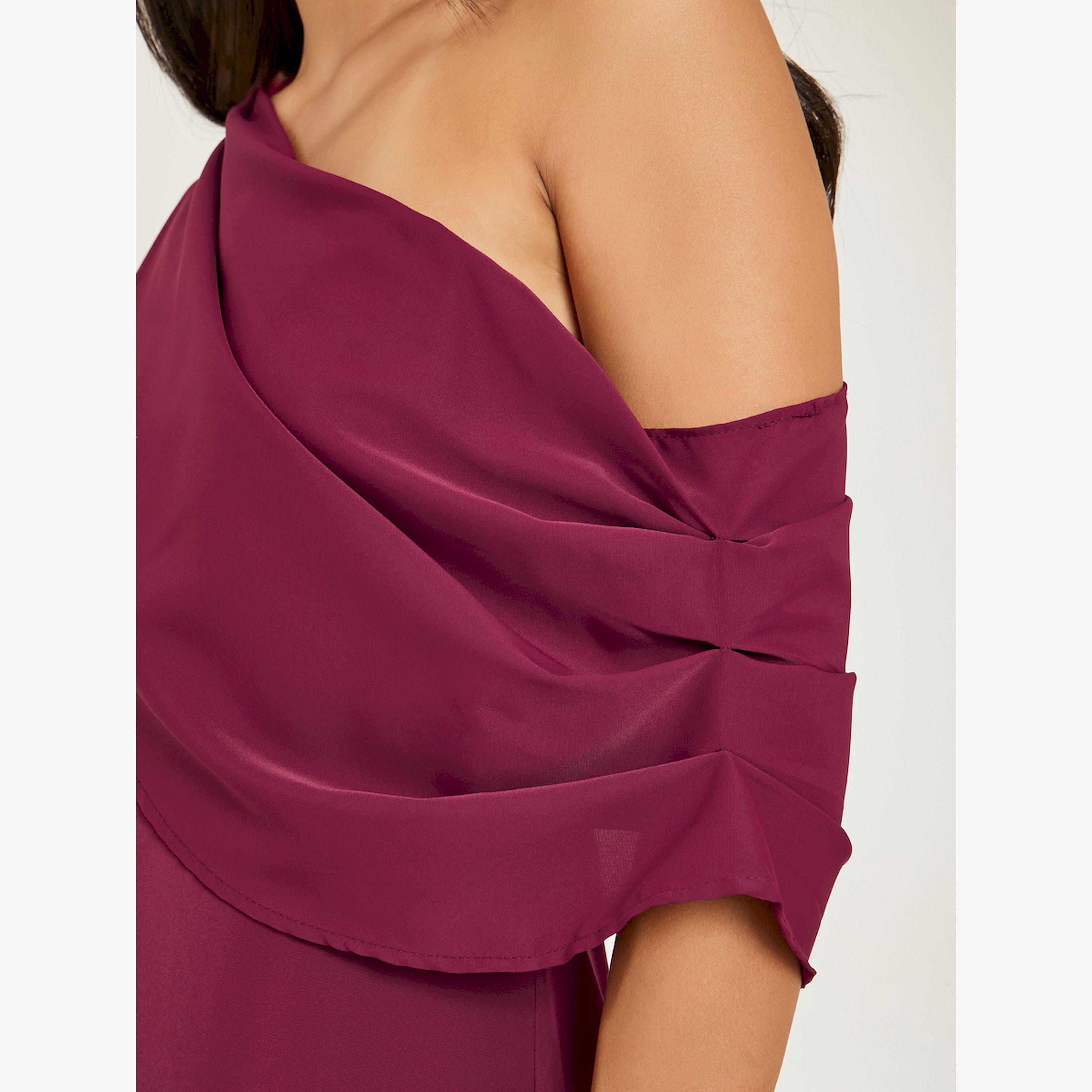 فستان طويل بكتف واحد وتفاصيل دانتيل-women-clothing-dresses-image-5