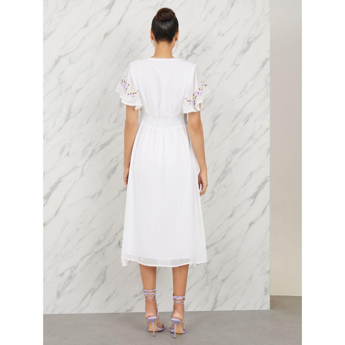 فستان ميدي بتفاصيل مُطرّزة واكمام كيب-women-clothing-dresses-image-4