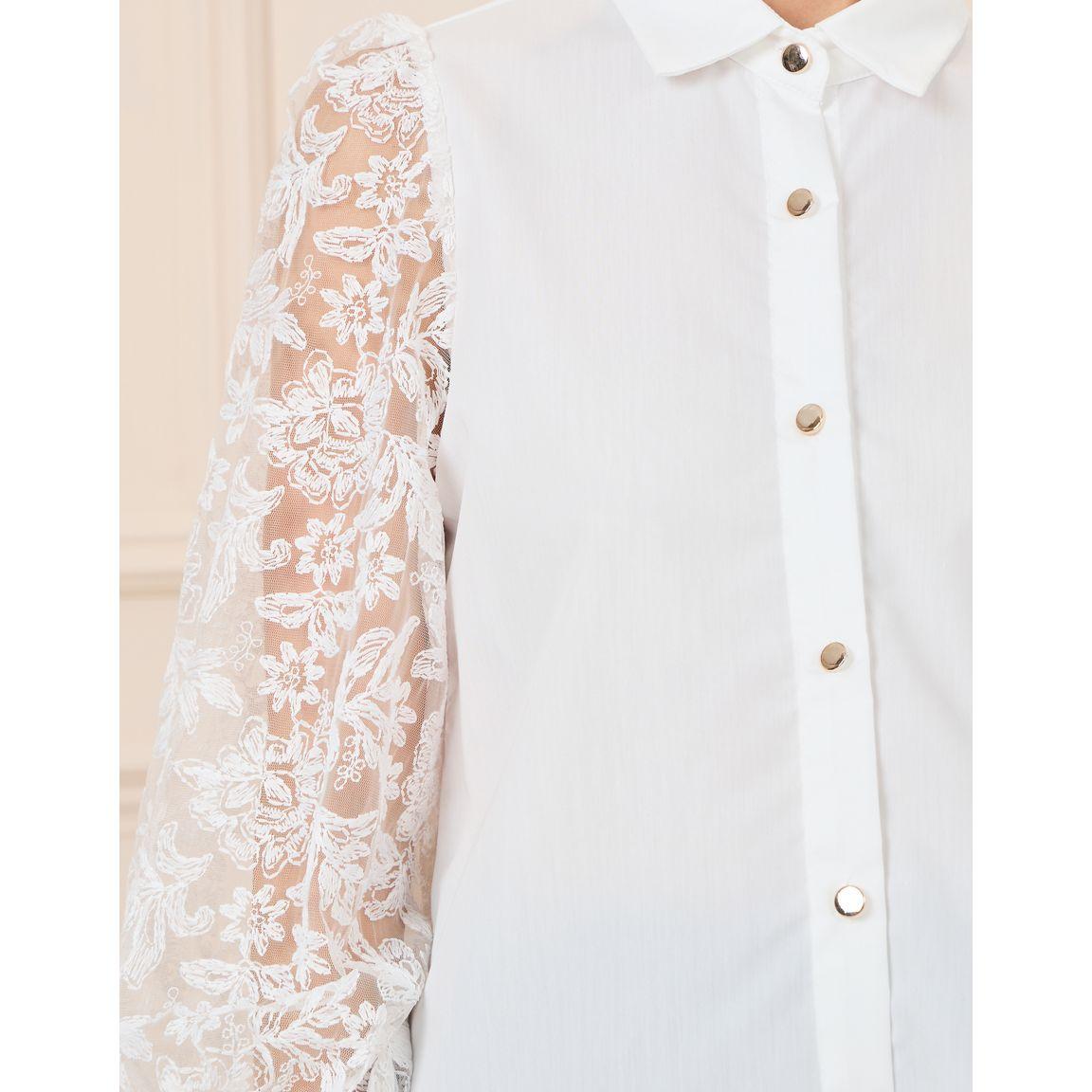 بلوزة بتفاصيل دانتيل وازرار غلق-women-clothing-shirtsandblouses-shirts-image-4