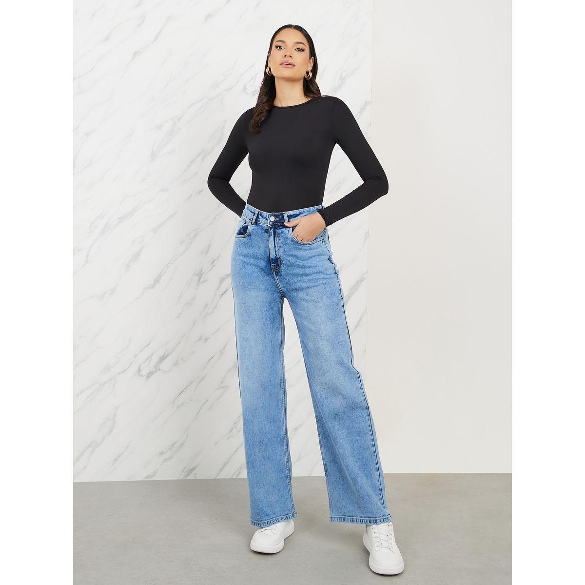 جينز بارجل واسعة وتفاصيل مشطوفة-women-clothing-bottoms-jeans-image-2