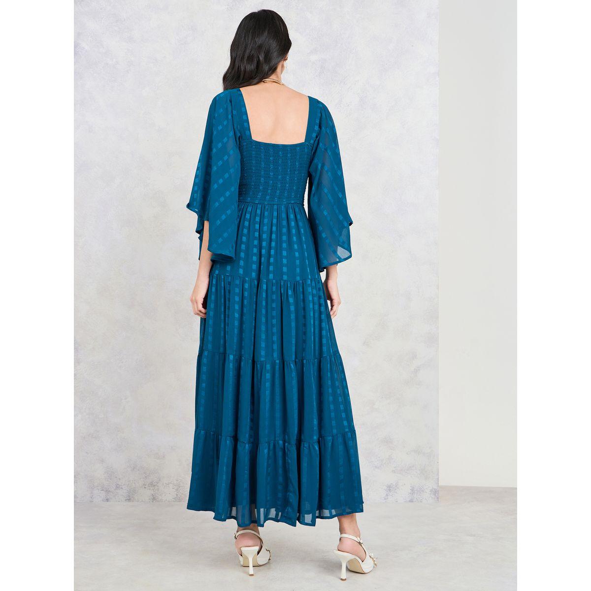 فستان طويل بكسرات وتفاصيل بارزة الملمس-women-clothing-dresses-image-4