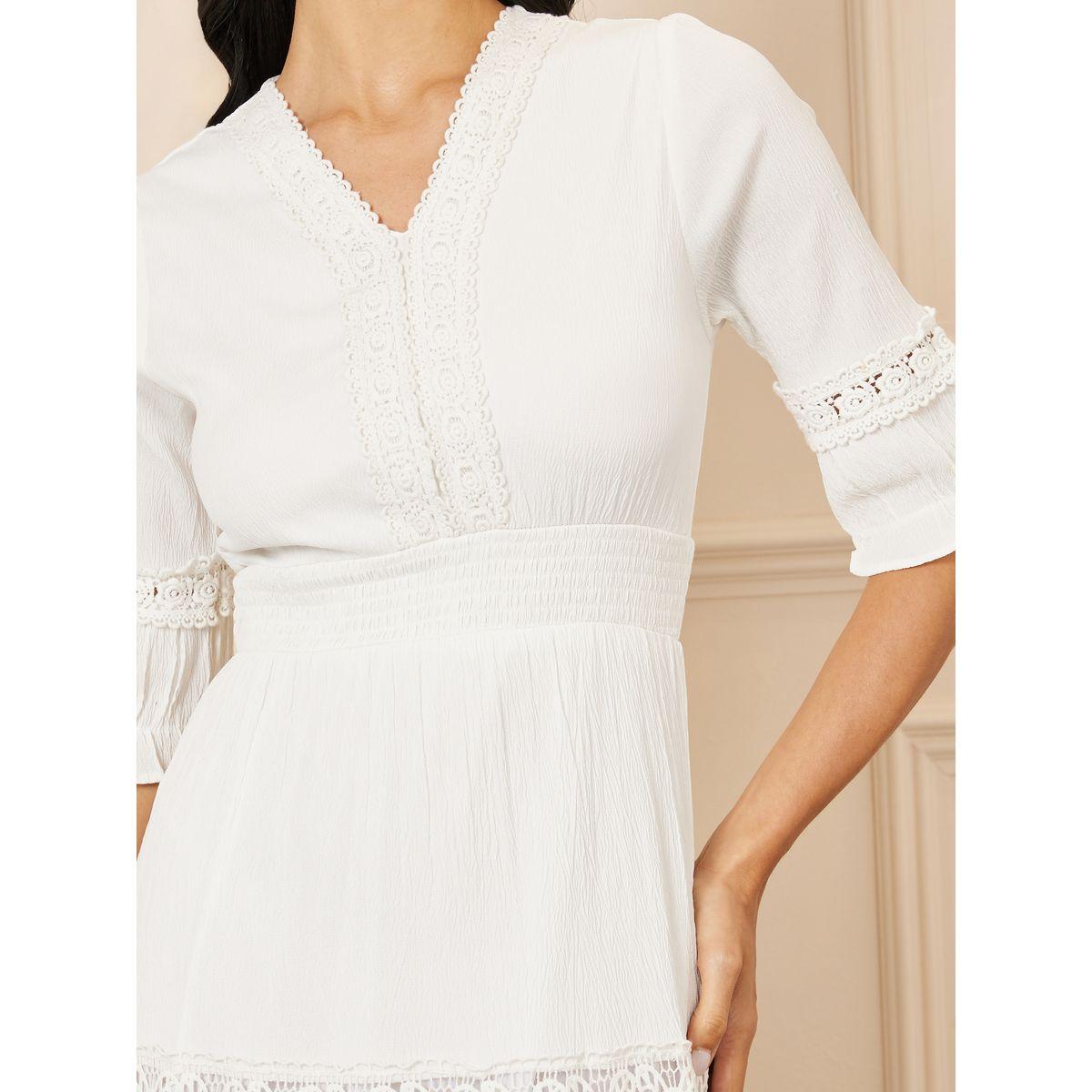 Styli Lace Detail Tiered Maxi Dress-women-clothing-dresses-image-3