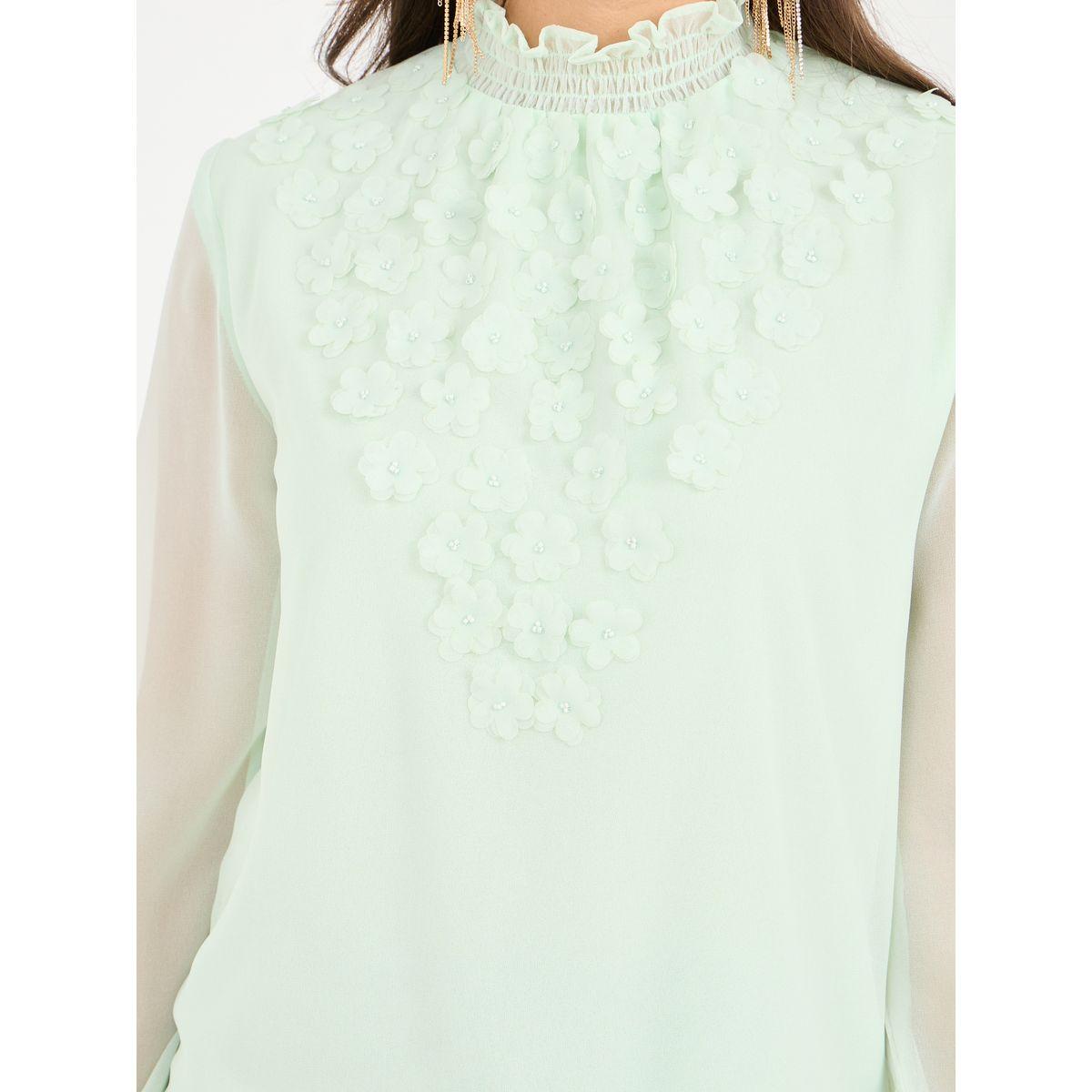 بلوزة بقصة عادية وياقة عالية-women-clothing-shirtsandblouses-blouses-image-4