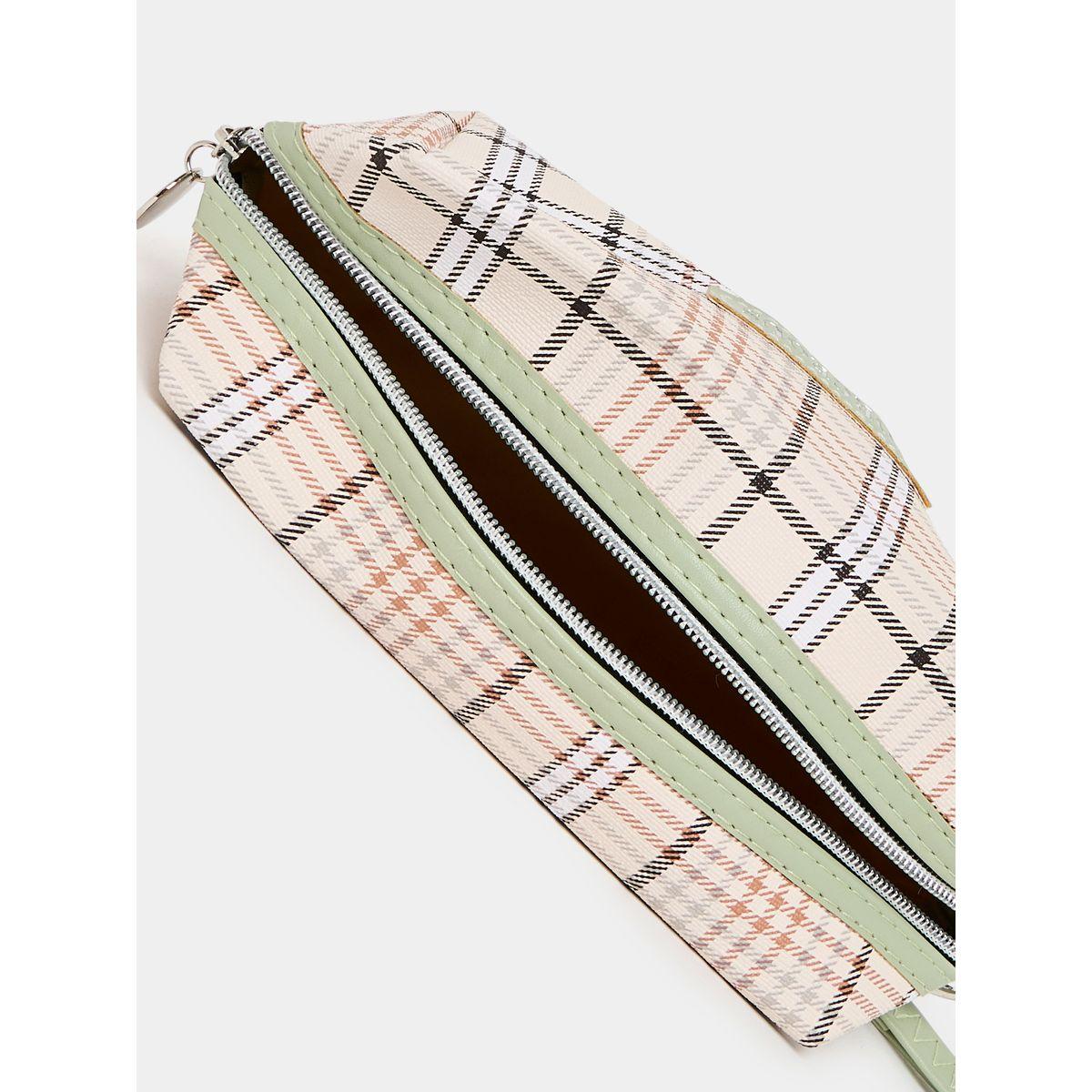 Styli Plaid Print Washbag with Zip Closure-travel-accessories-image-3
