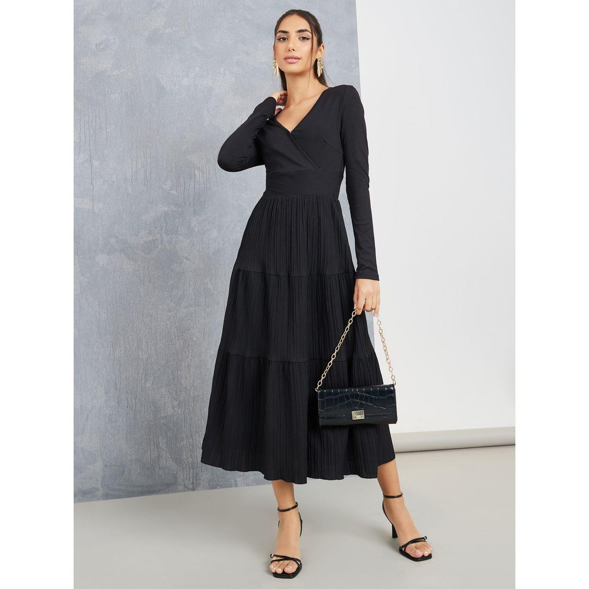 Styli Textured Knit V Neck Tiered Midi Dress-women-clothing-dresses-image-1