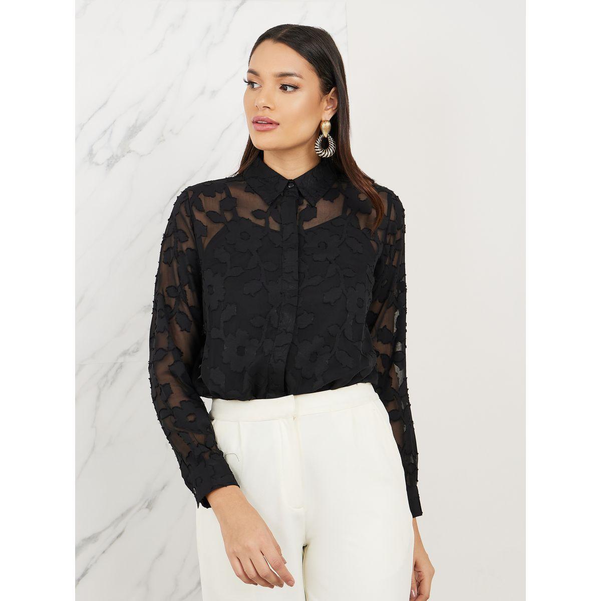 بلوزة مزينة بزهور بارزة الملمس-women-clothing-shirtsandblouses-shirts-image-1