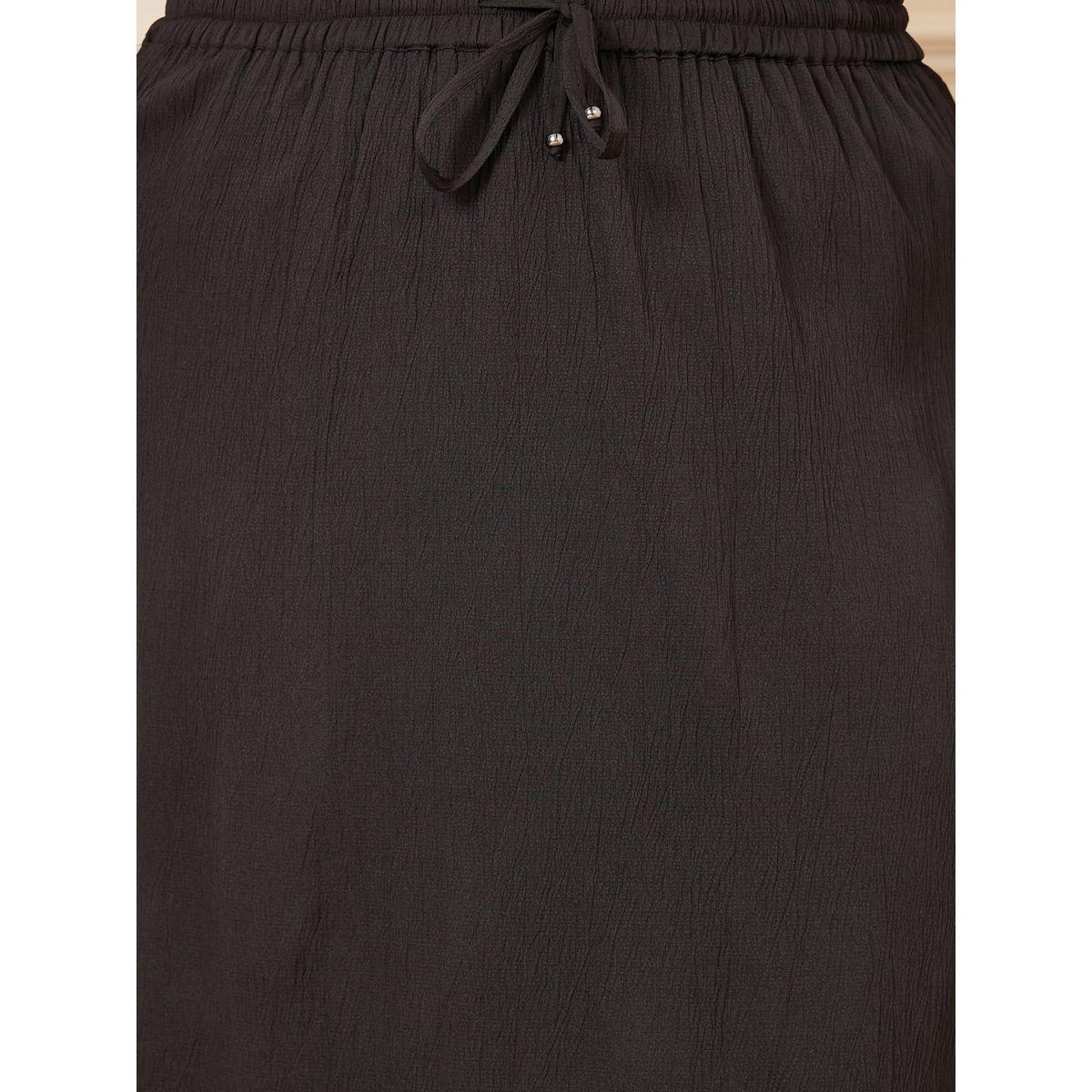 Styli Plus Textured Maxi Skirt-women-clothing-bottoms-skirts-image-3