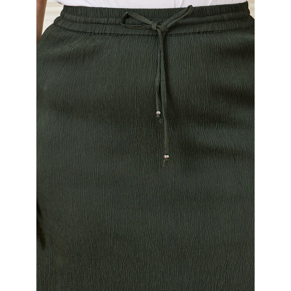 Styli Plus Crinkle Textured Maxi Skirt-women-clothing-bottoms-skirts-image-3