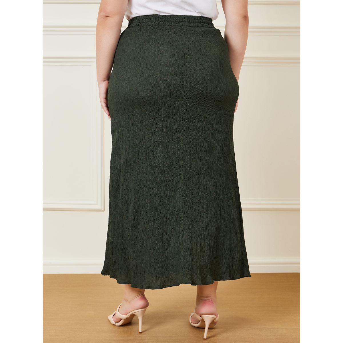 Styli Plus Crinkle Textured Maxi Skirt-women-clothing-bottoms-skirts-image-4
