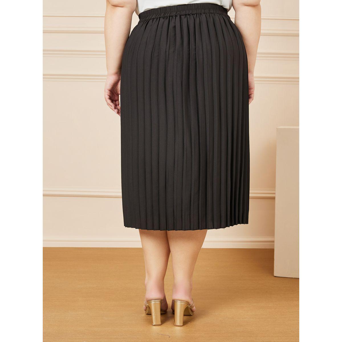 Styli Plus Pleated Midi Skirt-women-clothing-bottoms-skirts-image-4