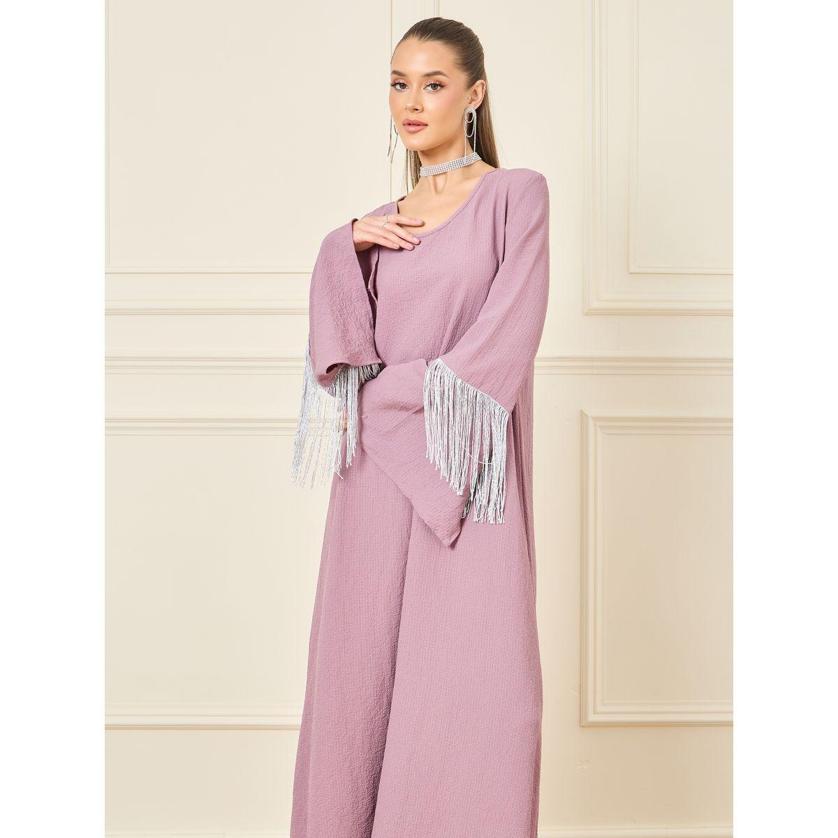 جلابية بتفاصيل بارزة الملمس وشراشيب-women-arabicclothing-jalabiyas-image-2