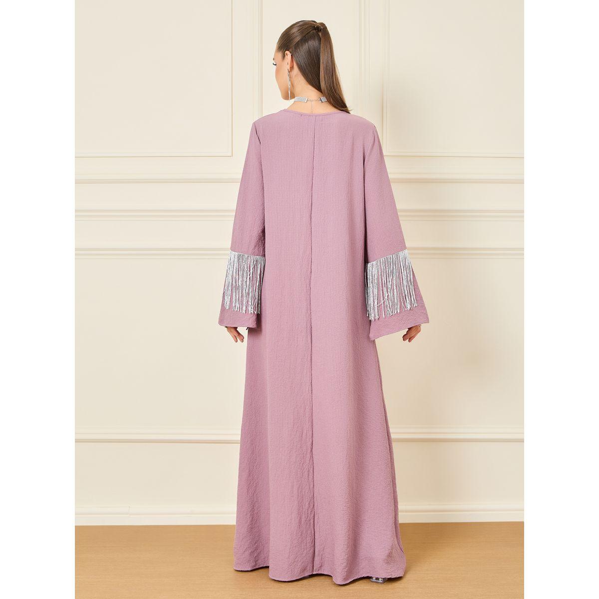 جلابية بتفاصيل بارزة الملمس وشراشيب-women-arabicclothing-jalabiyas-image-4