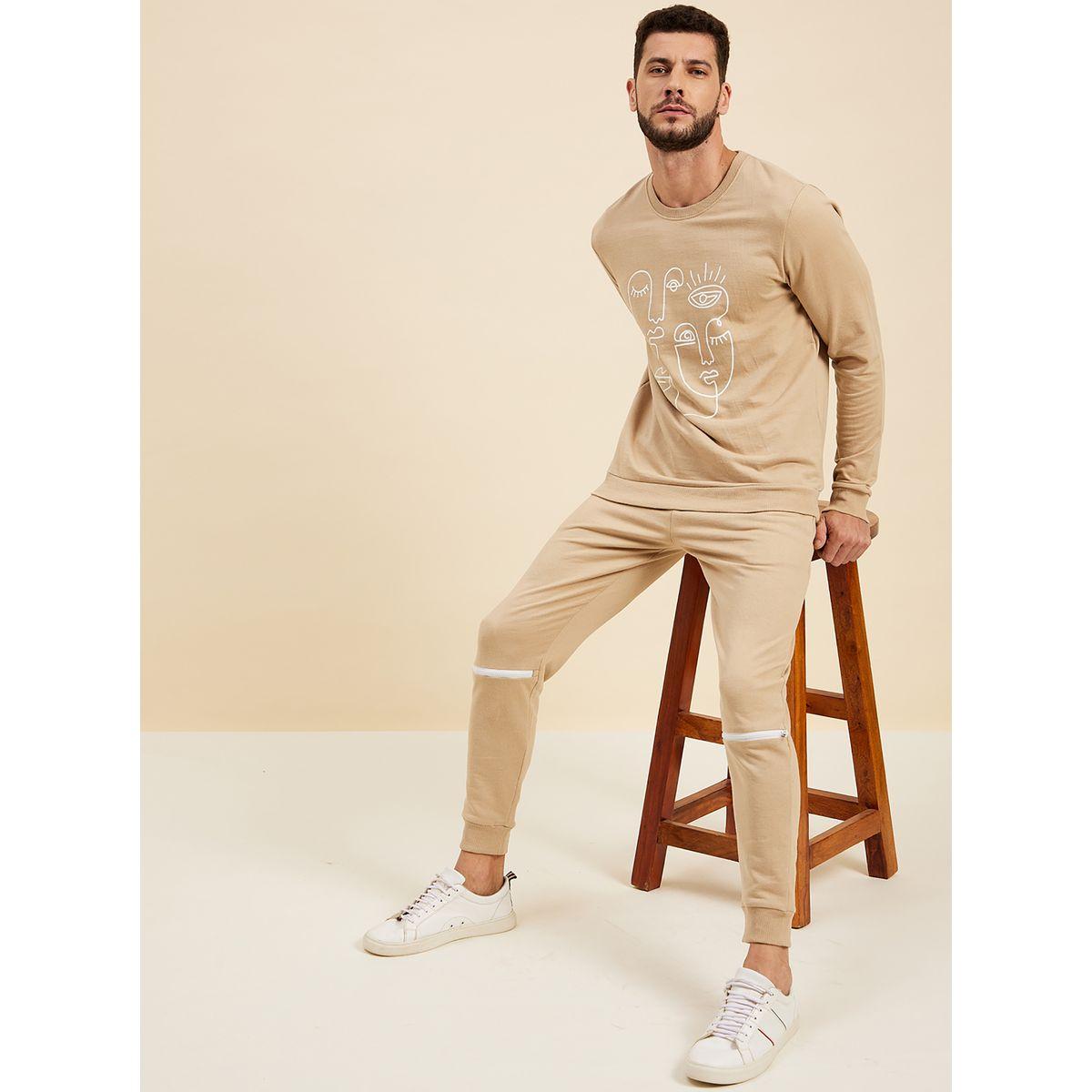 Outline Graphic Print Regular Fit Sweatshirt-men-winterwear-hoodiesandsweatshirts-image-2