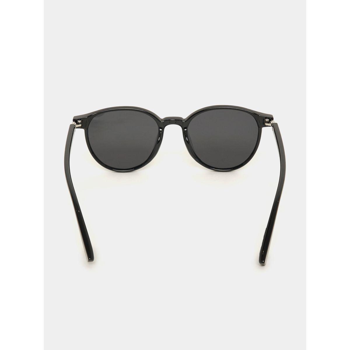 Styli Solid Round Sunglasses-men-sunglasses-image-4