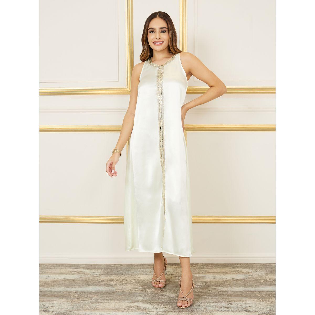Styli All Over Floral Print Embroidered Lace Kaftan-women-arabicclothing-kaftan-image-5
