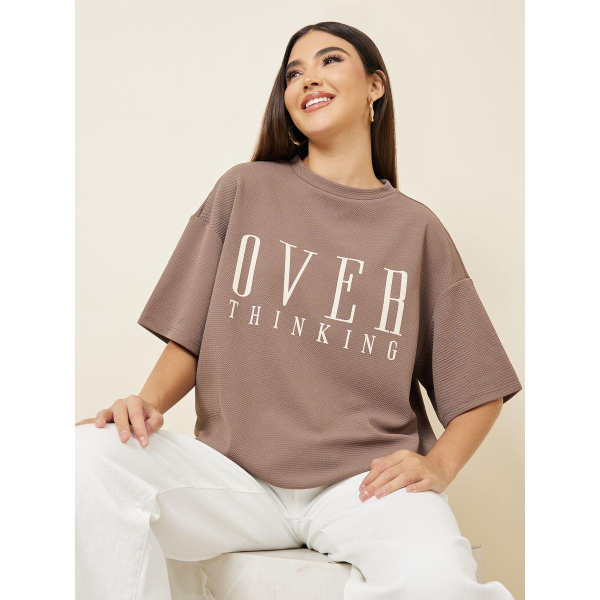 تيشيرت واسع بتفاصيل بارزة وأكتاف منخفضة-women-clothing-tshirts-image-1