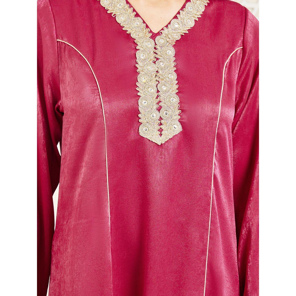Amirah X Styli Contrast Piped Embroidered Jalabiya-women-arabicclothing-jalabiyas-image-3