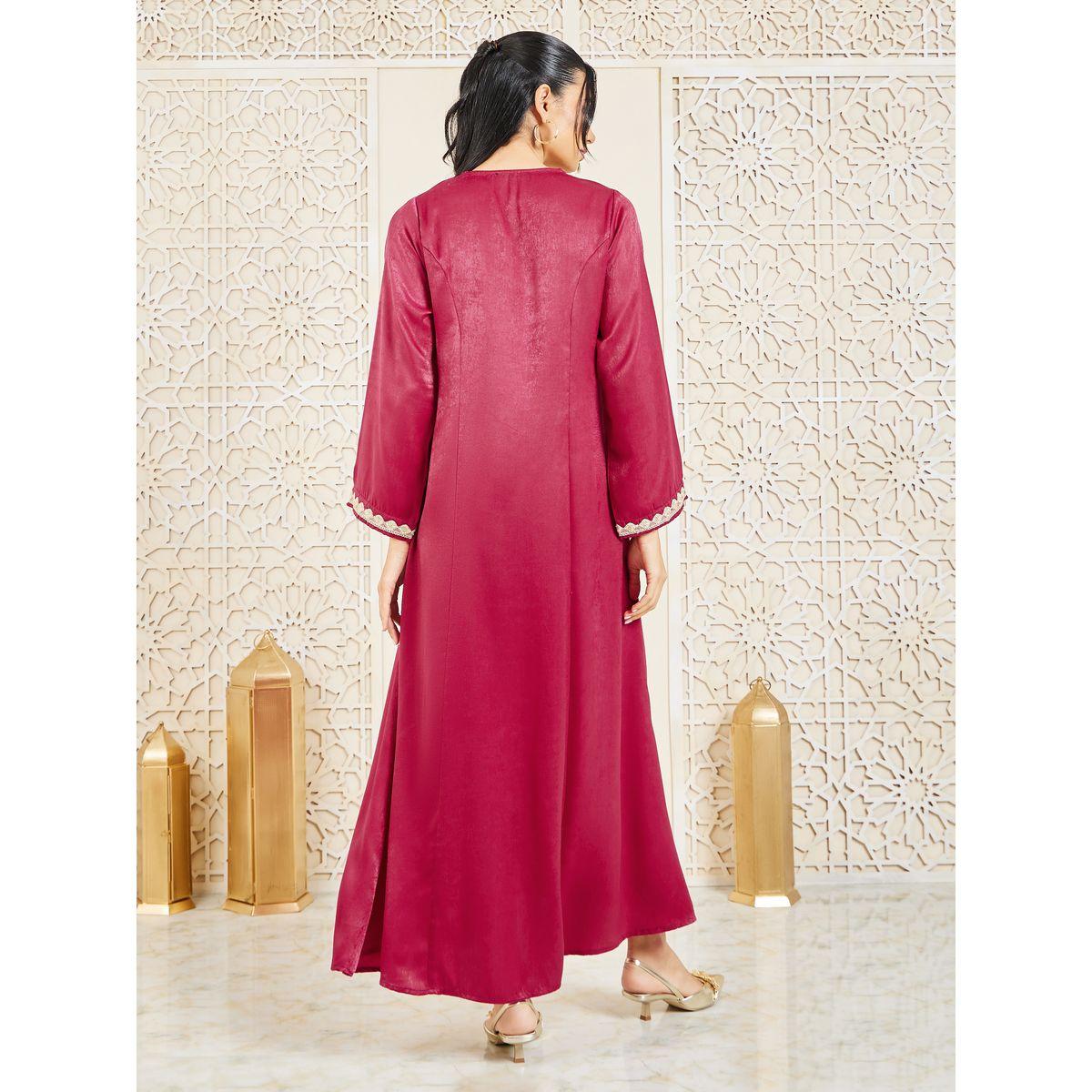 أميرة x ستايلي جلابية بتفاصيل مُطرّزة وتداخلات محزوزة-women-arabicclothing-jalabiyas-image-4