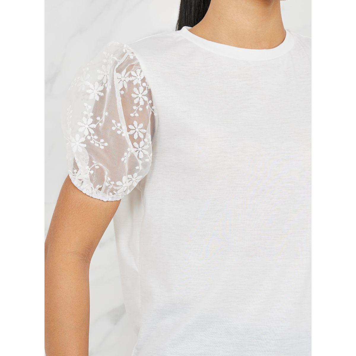 تيشيرت بقصة عادية واكمام منفوخة-women-clothing-tshirts-image-4