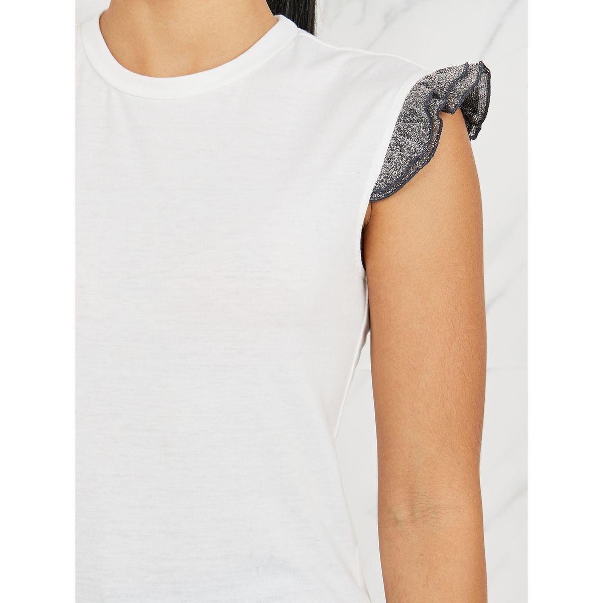 تيشيرت بياقة دائرية وتفاصيل كشكش-women-clothing-tshirts-image-4