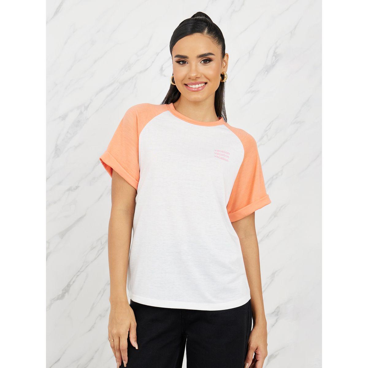 تيشيرت بقصة عادية واكمام ريجلان-women-clothing-tshirts-image-1