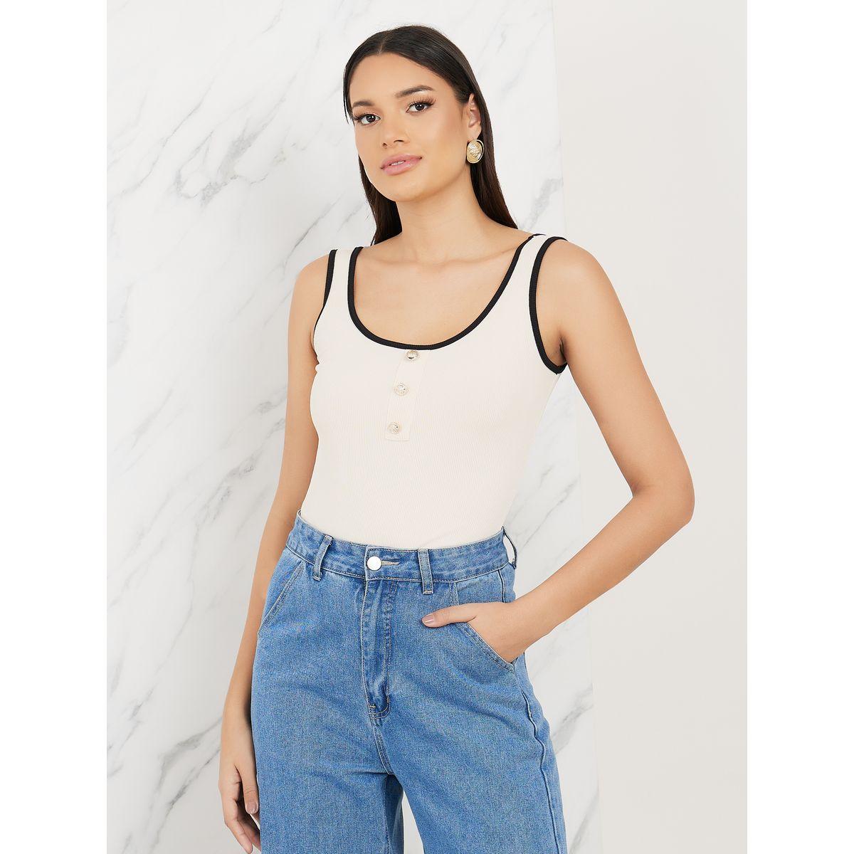بلوزة بلا اكمام مع تداخلات مضلعة وازرار-women-clothing-tshirts-image-1