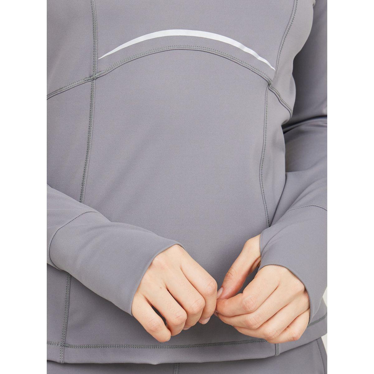بلوزة بتفاصيل شبكية ودرزات مع فتحة إبهام-women-clothing-sportswearandactivewear-tshirtsandvests-image-2