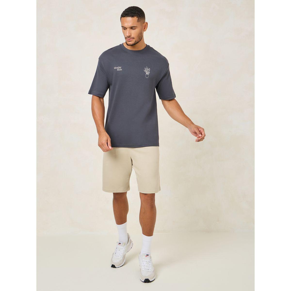 تيشيرت فضفاض مطبع بطبعة جرافيك-men-clothing-tshirtsandpolos-tshirts-image-2