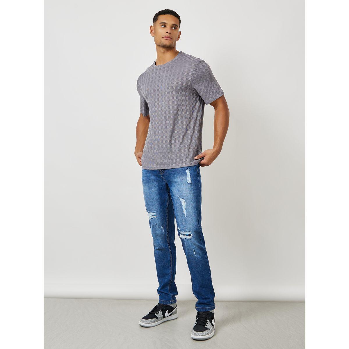 Styli Premium Check Pattern Textured Knit Relaxed Fit T-Shirt-men-clothing-tshirtsandpolos-tshirts-image-2
