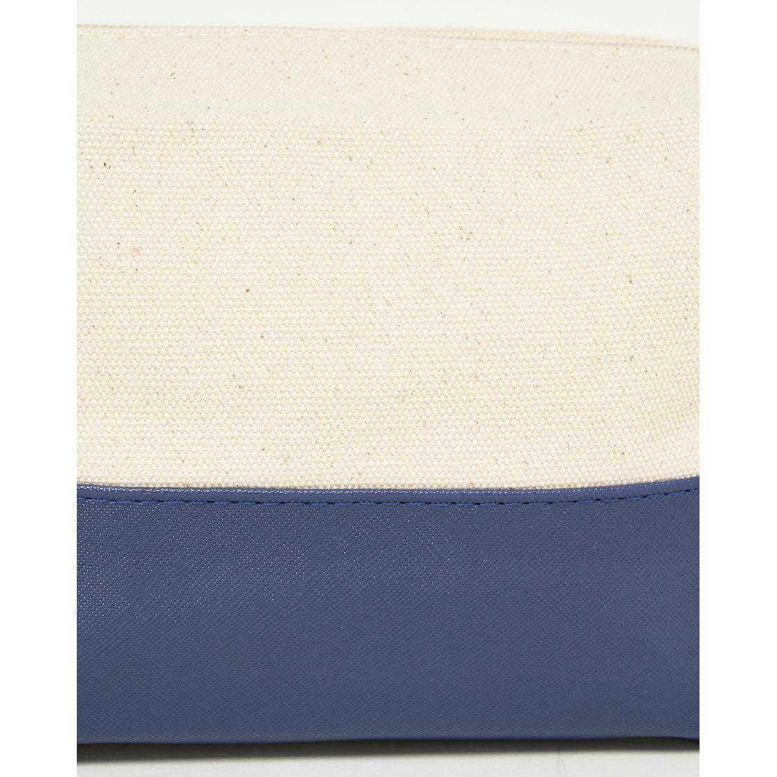 Styli Two Tone Washbag-travel-accessories-image-2