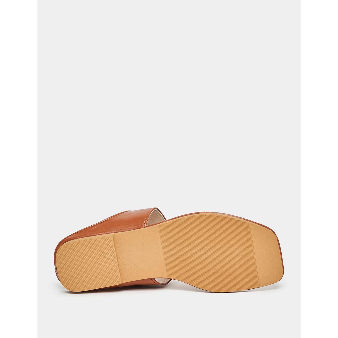 Styli Metal Trim Thong Flat Sandals-women-shoes-sandals-flats-image-6