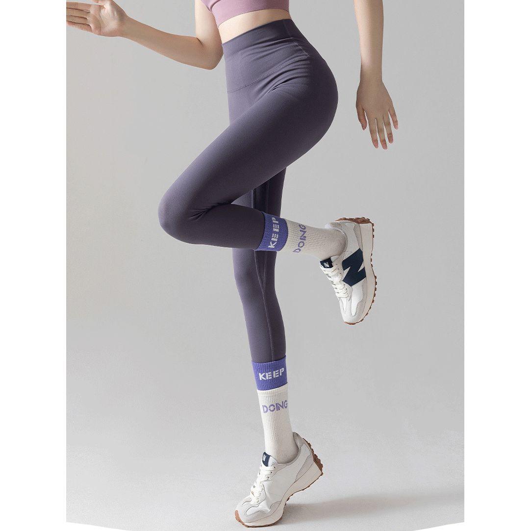 Styli Active Text Sock Over Sock Effect Silicon Pad Base Crew Yoga Socks-sports-gear-gym-image-5