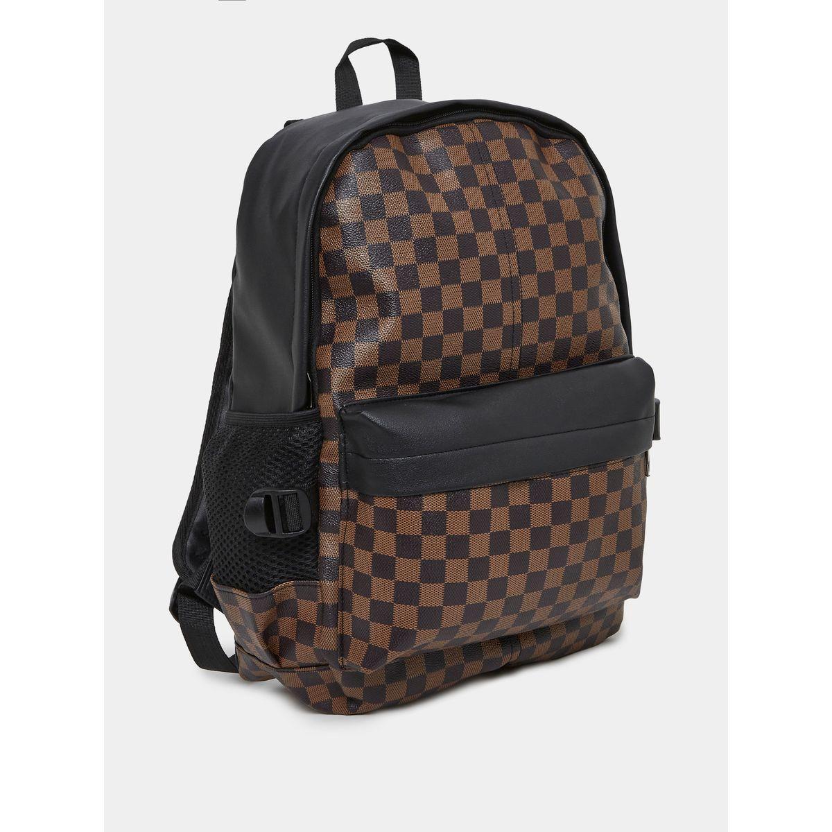 شنطة ظهر بطبعة مربعات مع تفاصيل درزات-men-bags-image-1