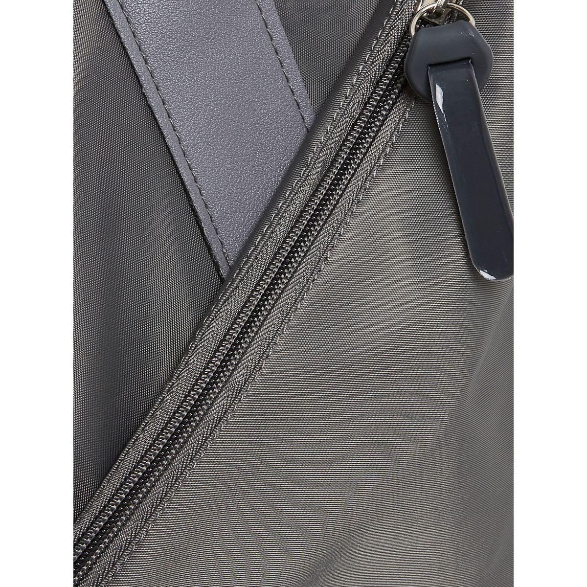 شنطة رياضية سادة بحمالتا يد-travel-luggagesandbags-dufflebags-image-3