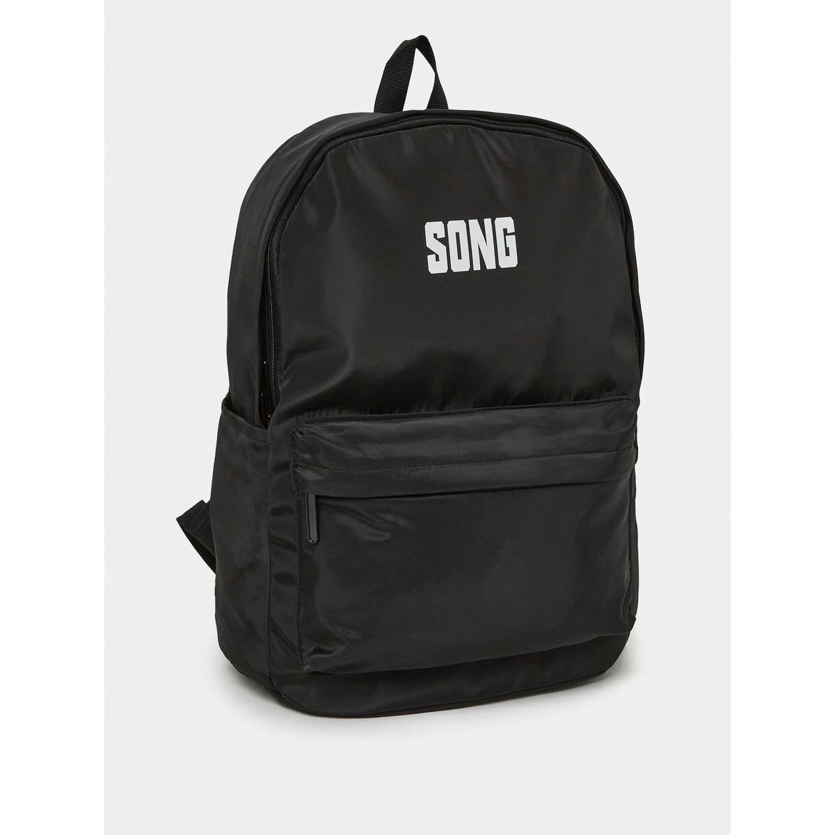 شنطة ظهر بتفاصيل جيب امامي-men-bags-image-1