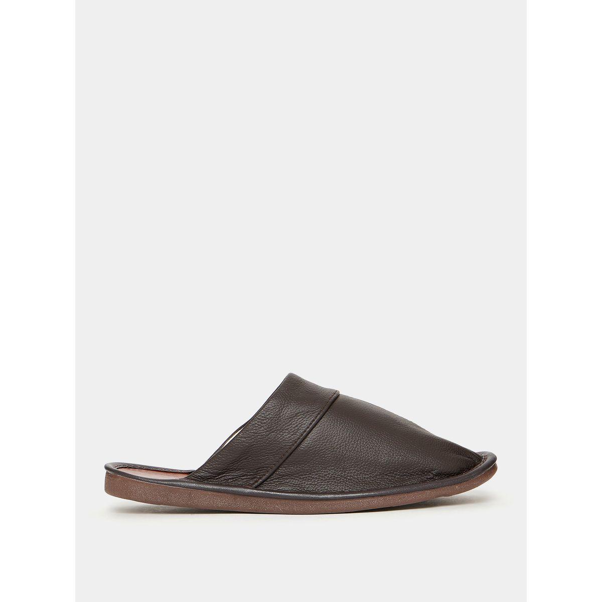شبشب غرفة نوم ناعم-men-shoes-flipflopsandslides-image-1