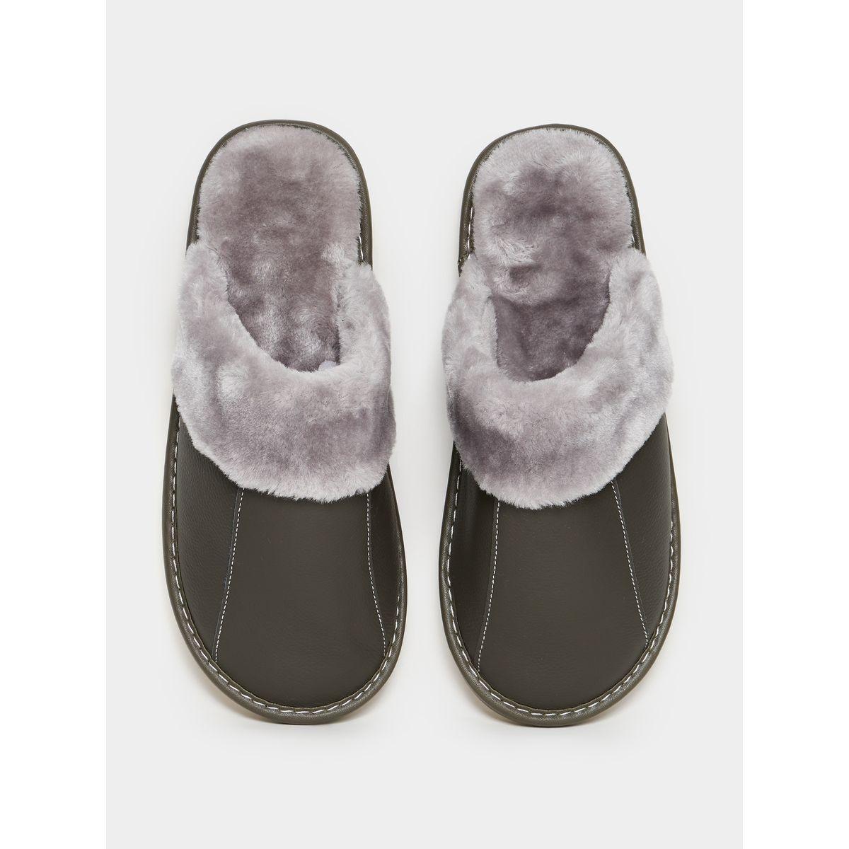 Styli Soft Faux Fur Trim Bedroom Slippers-men-shoes-flipflopsandslides-image-4