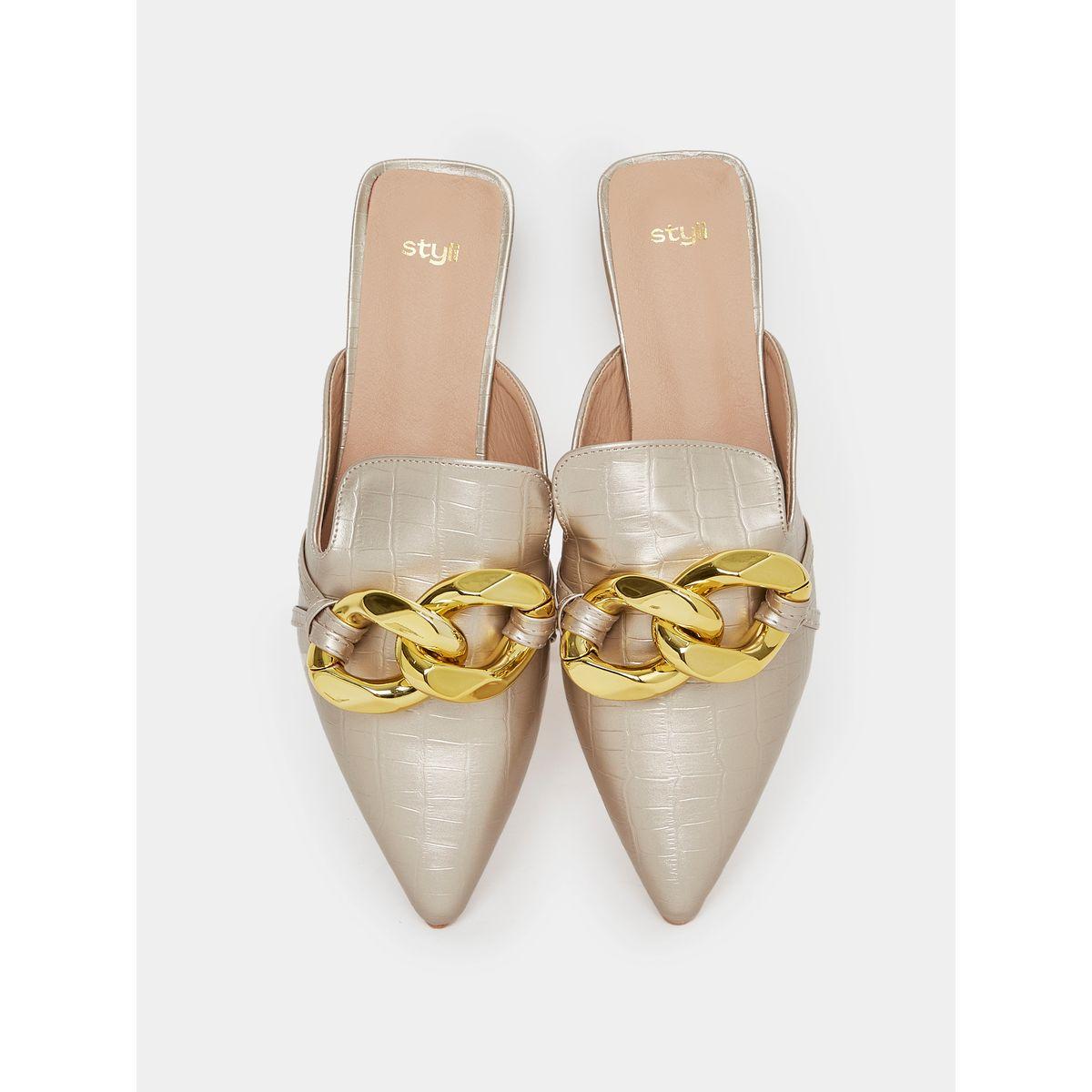 صندل بتفاصيل بارزة الملمس-women-shoes-heels-image-6