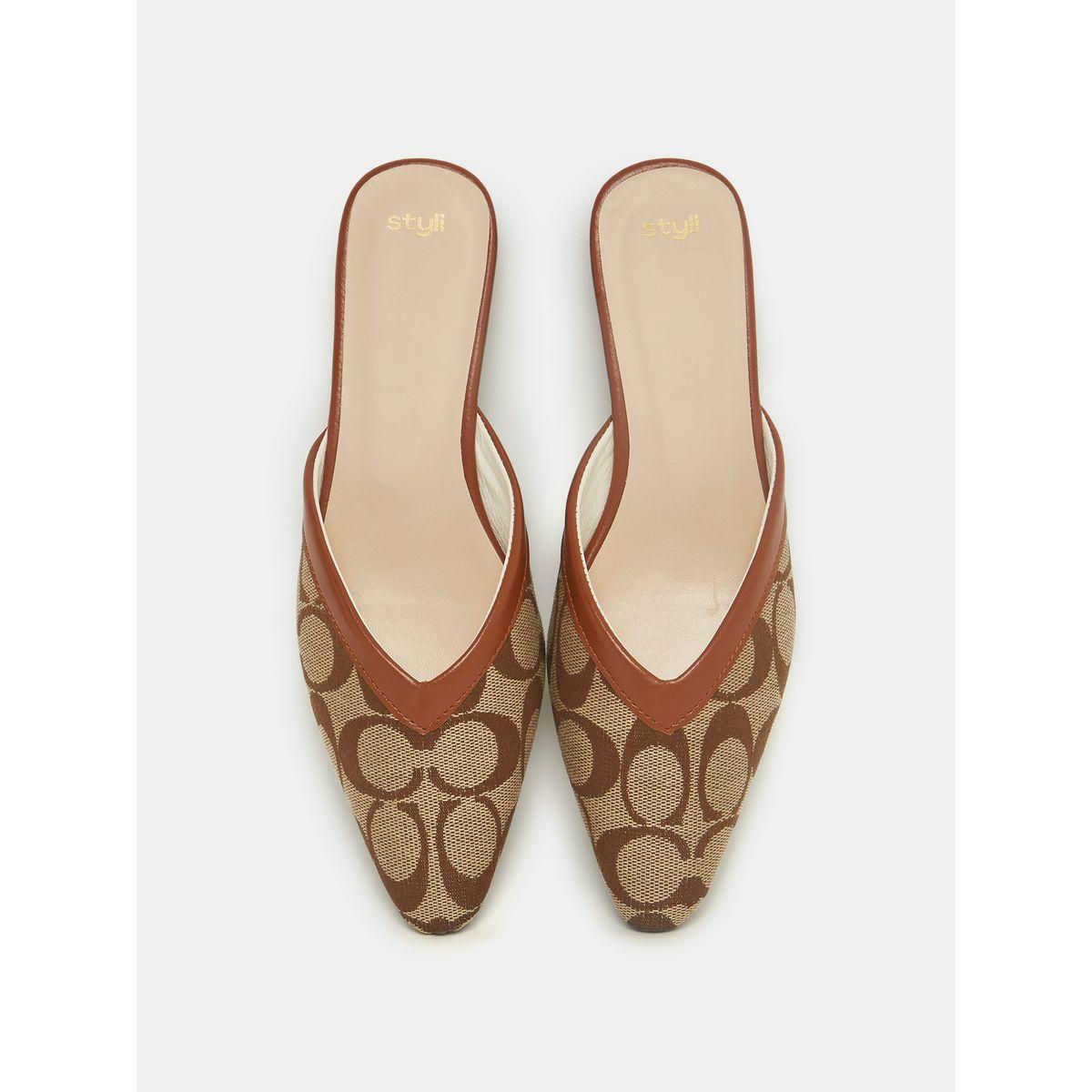 صندل فلات بتفاصيل جاكار سهل الارتداء-women-shoes-sandals-flats-image-5