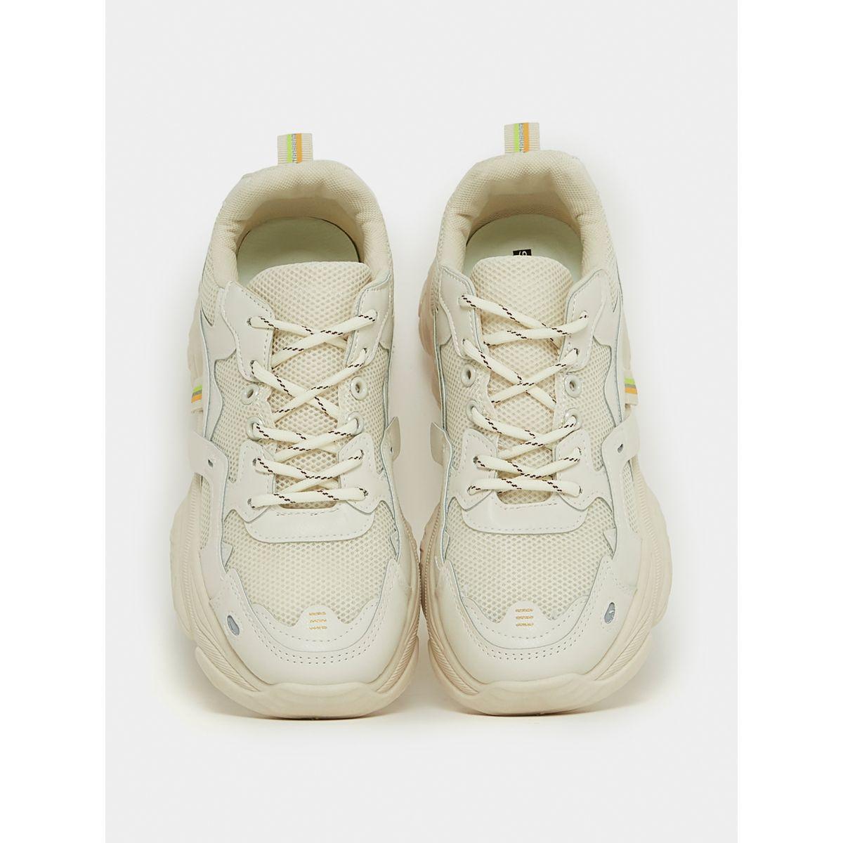 حذاء سنيكرز شانكي بتفاصيل شبكية-women-shoes-sneakers-image-6