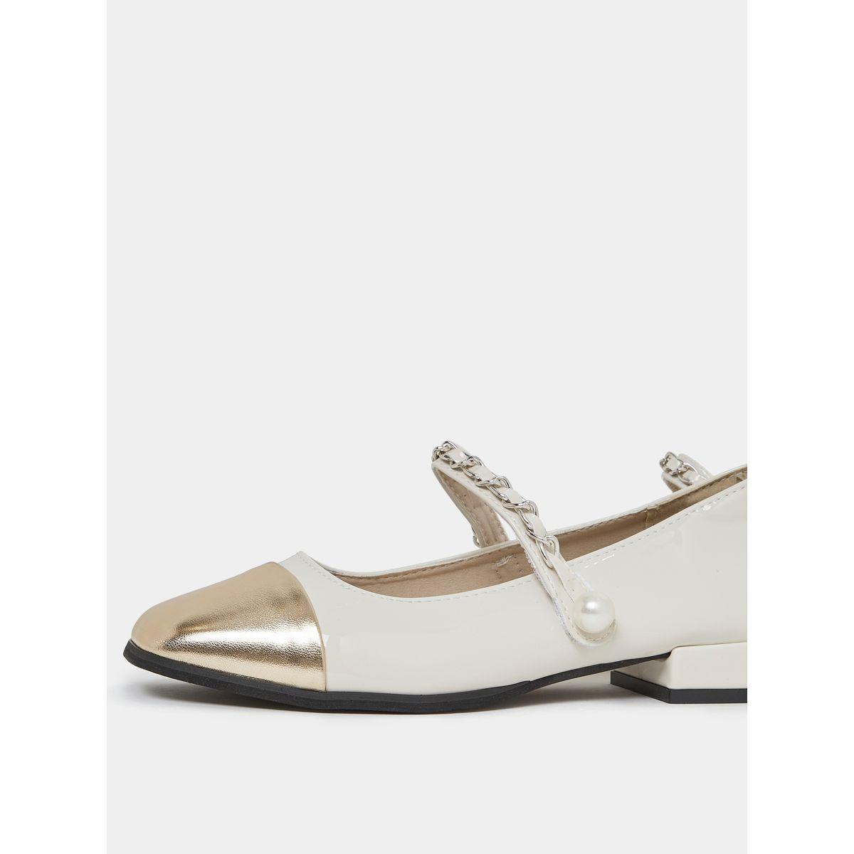 حذاء بنمط كتل الالوان مع حلية معدنية-women-shoes-heels-image-3