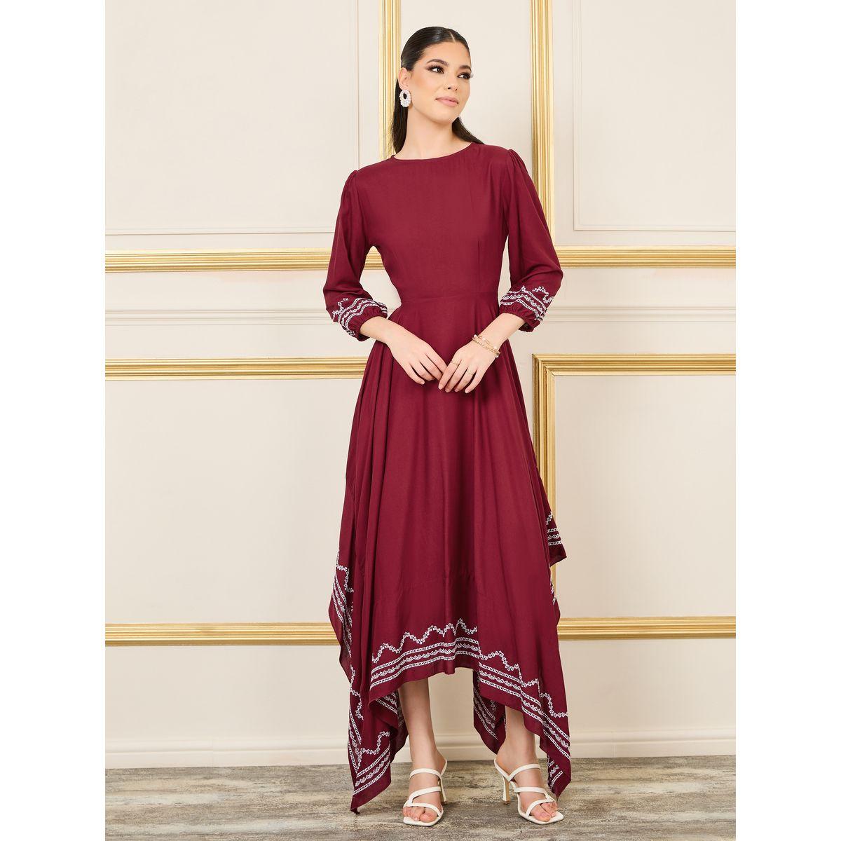 فستان ميدي بحافة واسعة وتفاصيل مُطرّزة-women-clothing-dresses-image-1