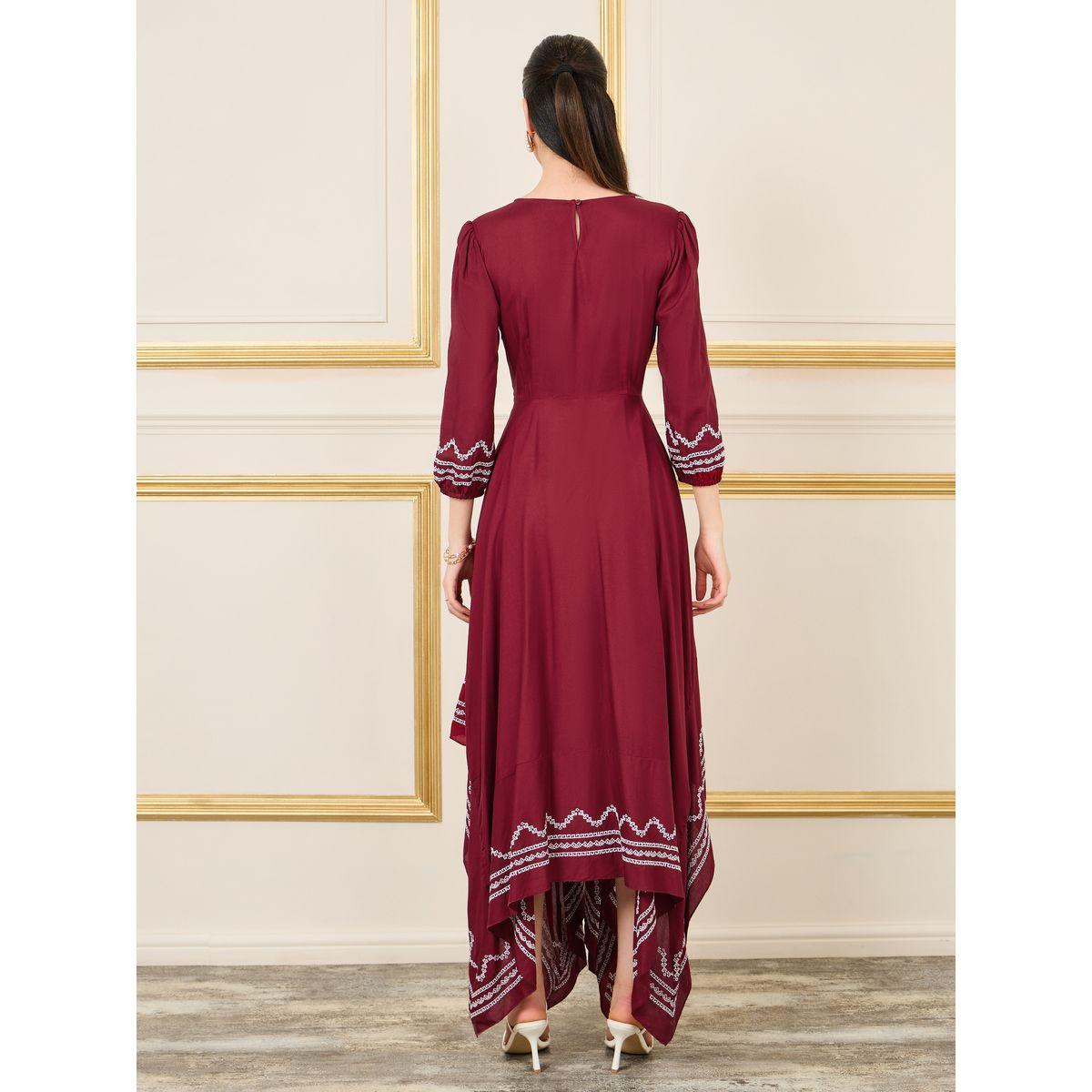 فستان ميدي بحافة واسعة وتفاصيل مُطرّزة-women-clothing-dresses-image-4