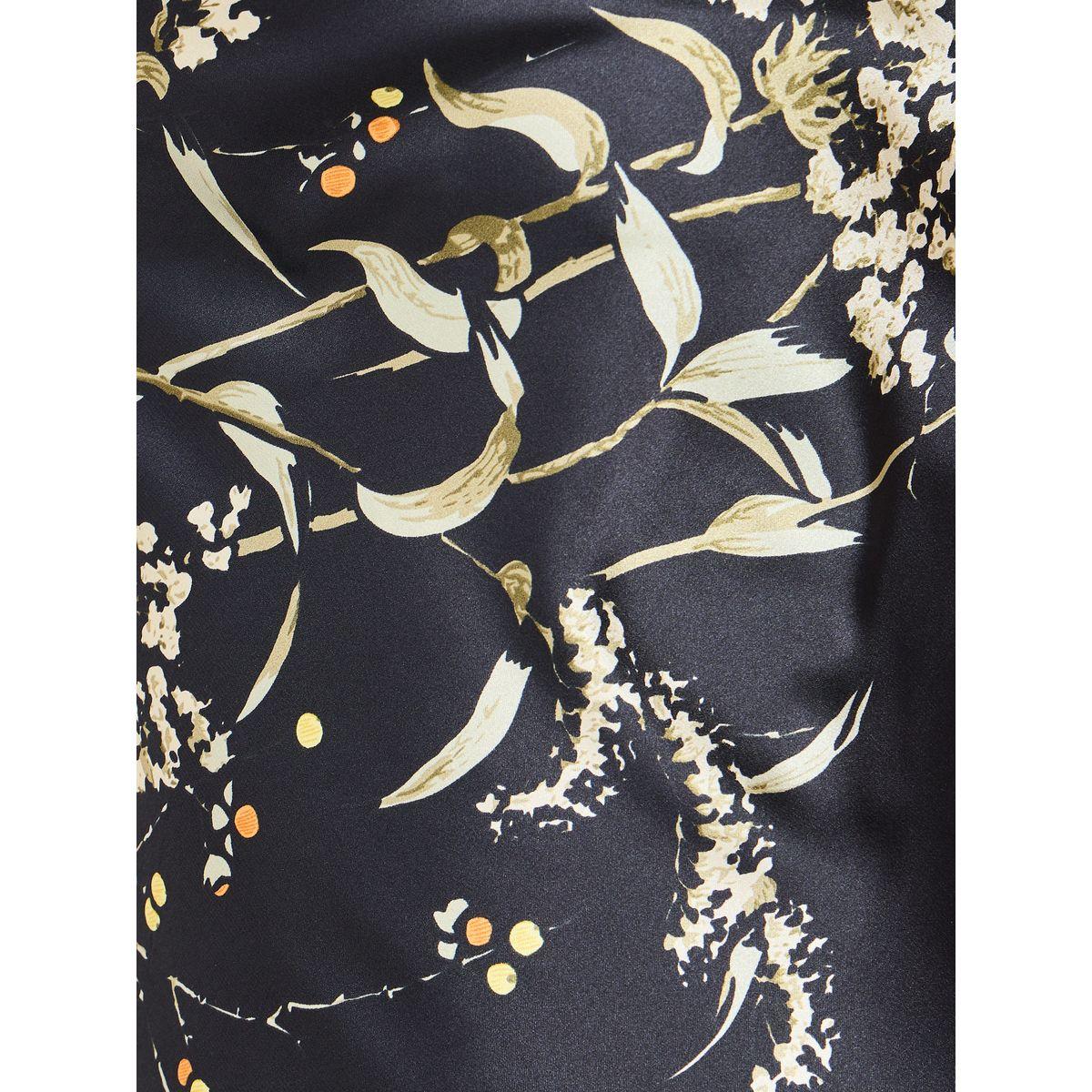 مجموعة من 4 ( شورت، روب، قميص نوم، كامي )-women-clothing-nightwear-pyjamas-shortsets-image-15