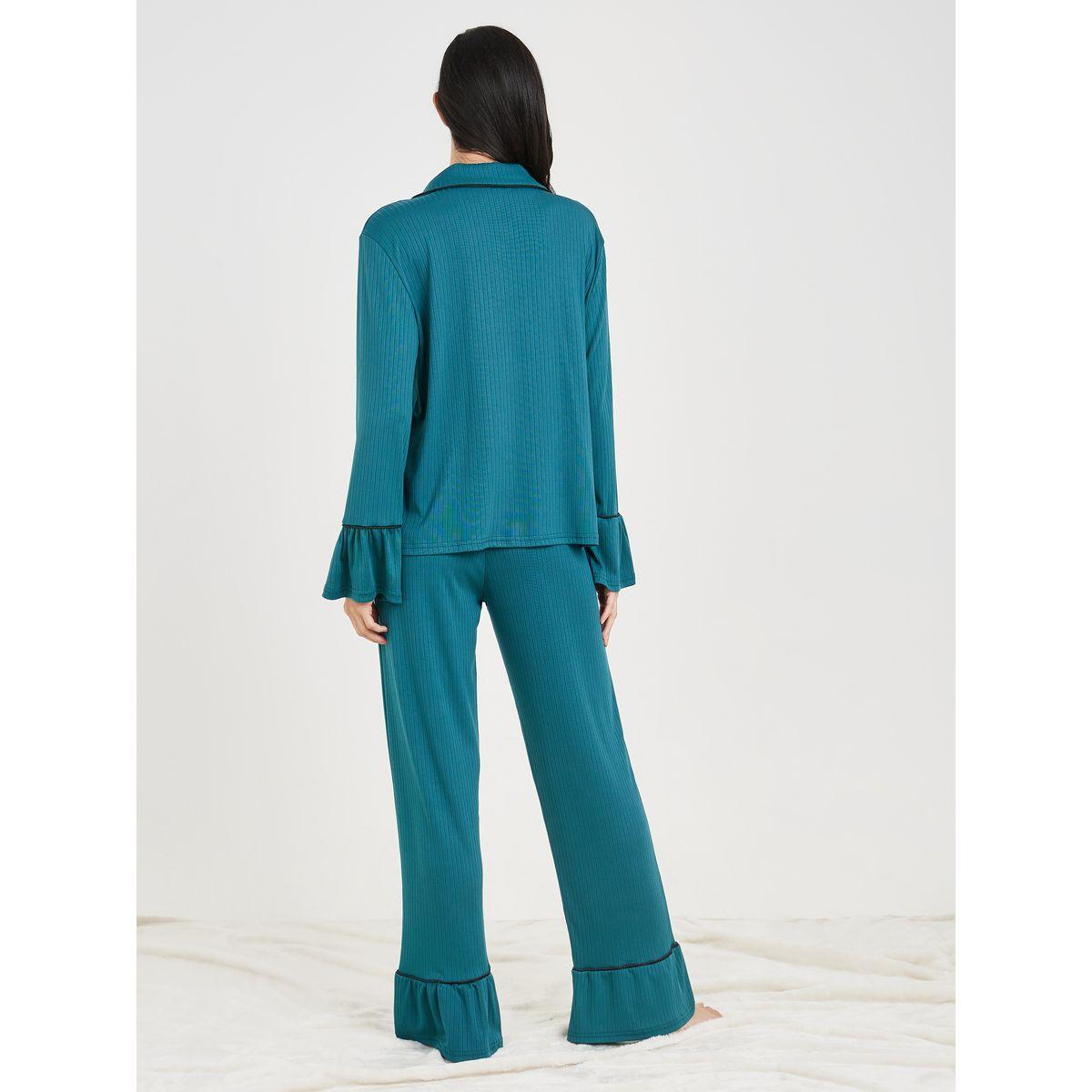 Styli Unwind Ribbed Ruffle Sleeves Contrast Piped Shirt and Ruffle Hem Pyjama Set-women-clothing-nightwear-pyjamas-longsets-image-5