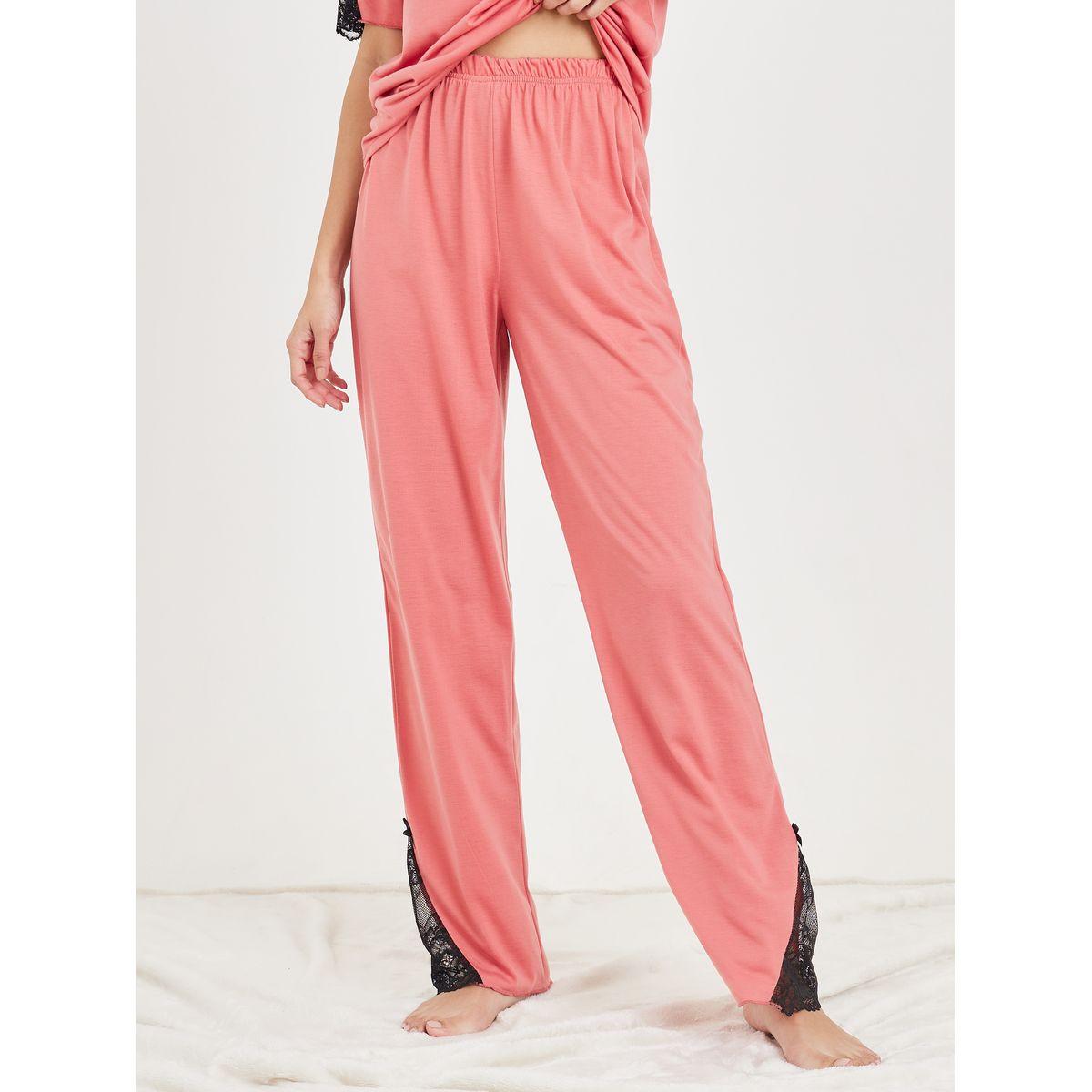 Styli Unwind Lace Insert Bow Detail T-shirt and Pyjama Set-women-clothing-nightwear-pyjamas-longsets-image-4